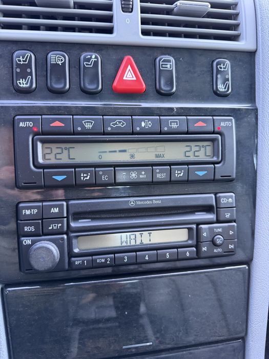 MERCEDES-BENZ E-Class 1998 — imagine 4