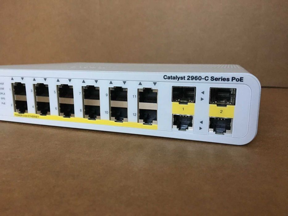 Switch, Hub, Cisco model WS-C2960C-12PC-L