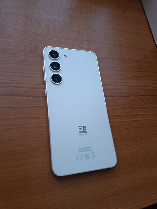 Samsumg galaxy S23