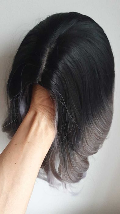 Peruca lunga ondulata Ombre negru gri pentru femei 55 cm