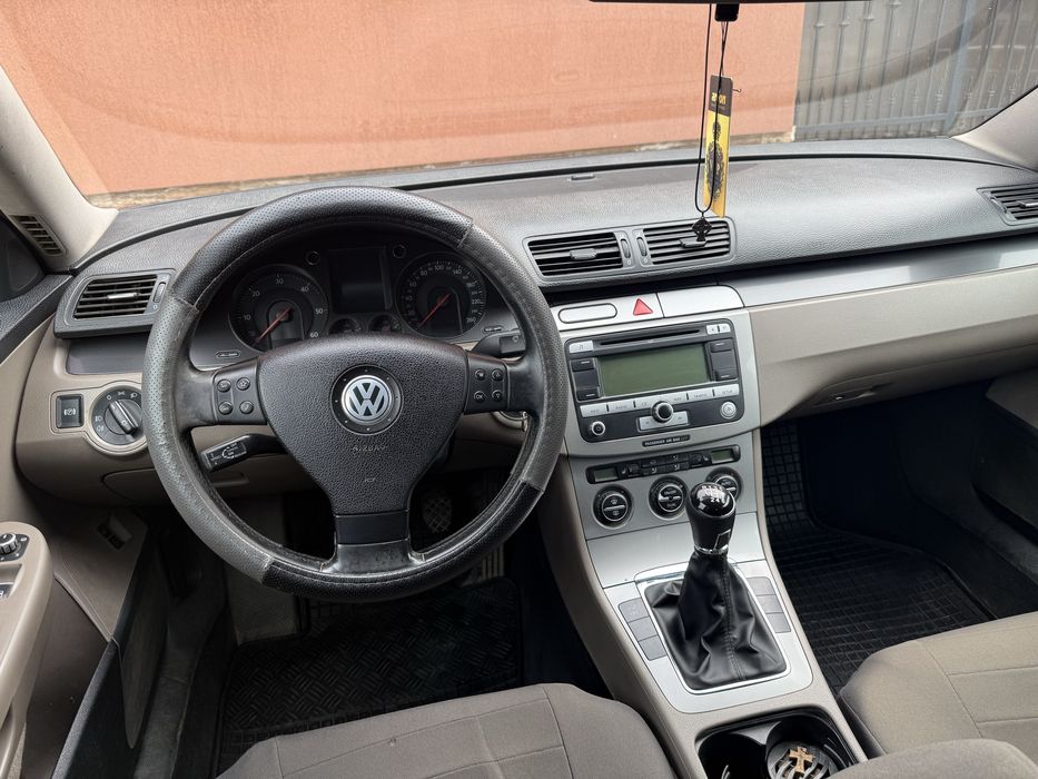 VOLKSWAGEN Passat 2007 — imagine 4