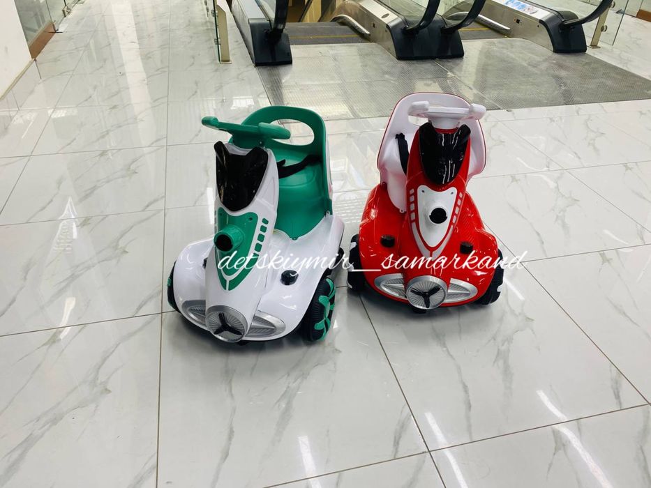 Детский электромобиль