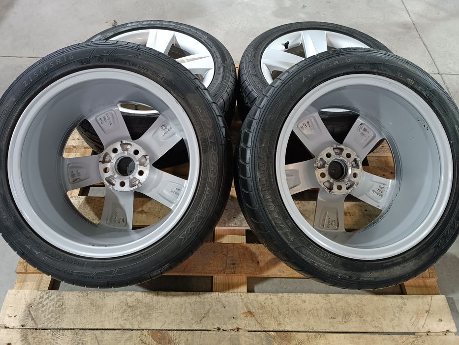 Лети джанти 16ки 5х100 Skoda + летни гуми 215/45/16 Dunlop