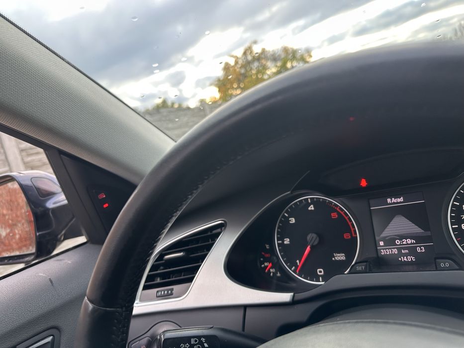 Audi A4 B8 2.0 tdi quattro 170 cai 2012