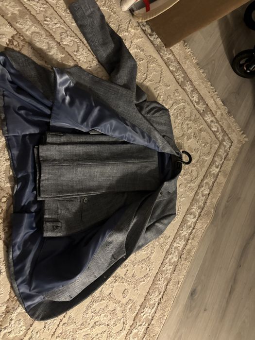 Кастюм тройка б