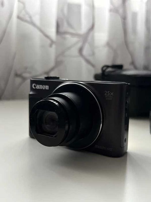 Canon PowerShot SX620 HS 20.2MP 25x