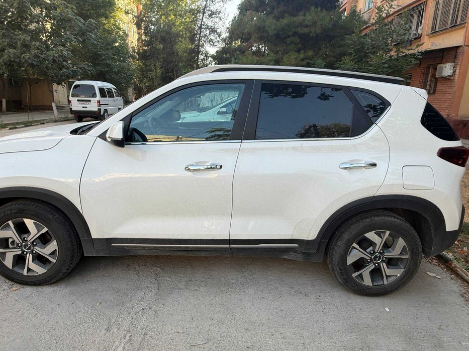 Срочно KIA sonet