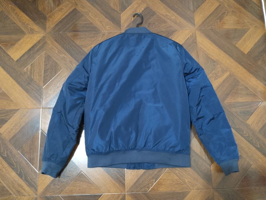 Vând geacă primăvară/ toamnă