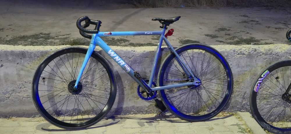 Fixed gear Wnr pista