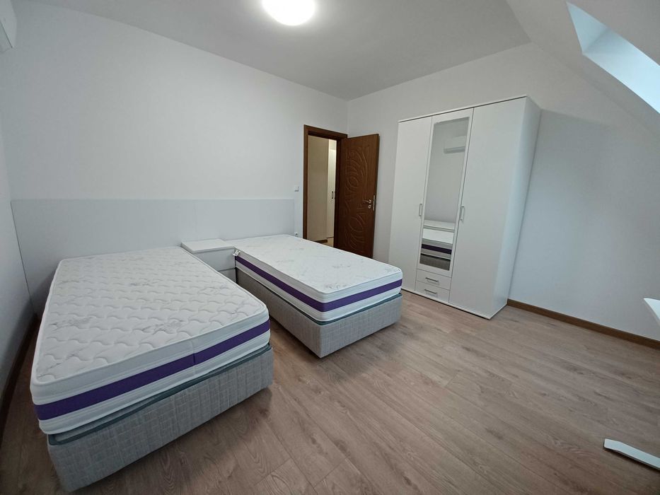 Дава се под наем Тристаен апартамент в Варна, Център - 90 кв.м за 850 € - Снимка #11