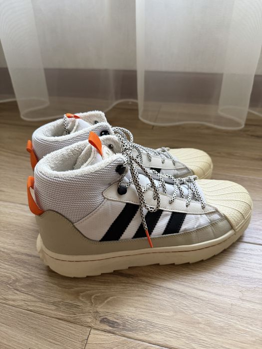 Продам ботинки Adidas
