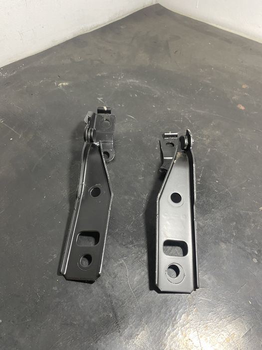 Balamale capota VW Golf 4 Bora Balama capota stanga dreapta Golf 4