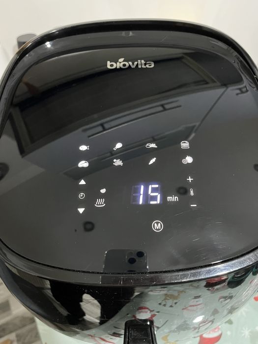 Friteuza cu aer cald biovita