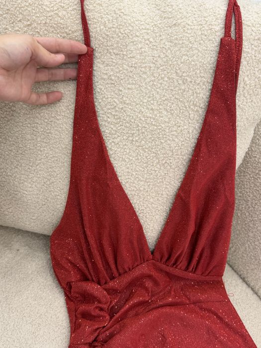 Платье нарядное новое