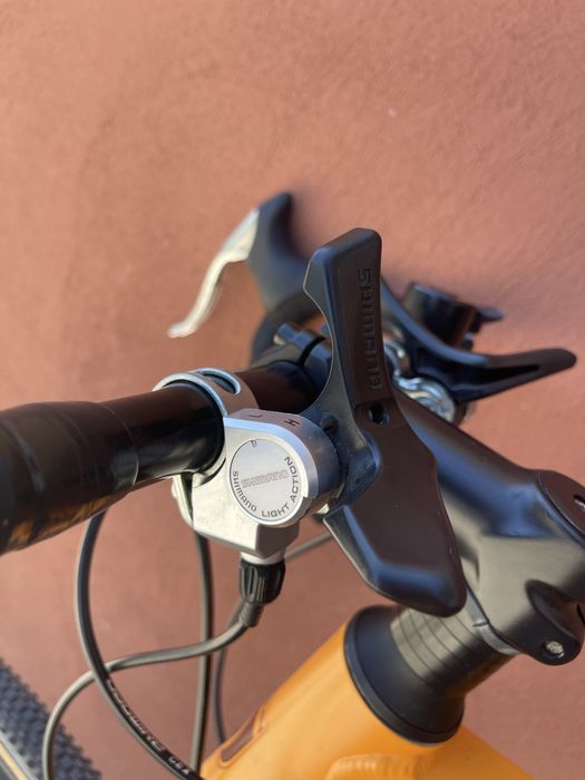 Vând gravel WYNN GRL 5.0 – ca nouă