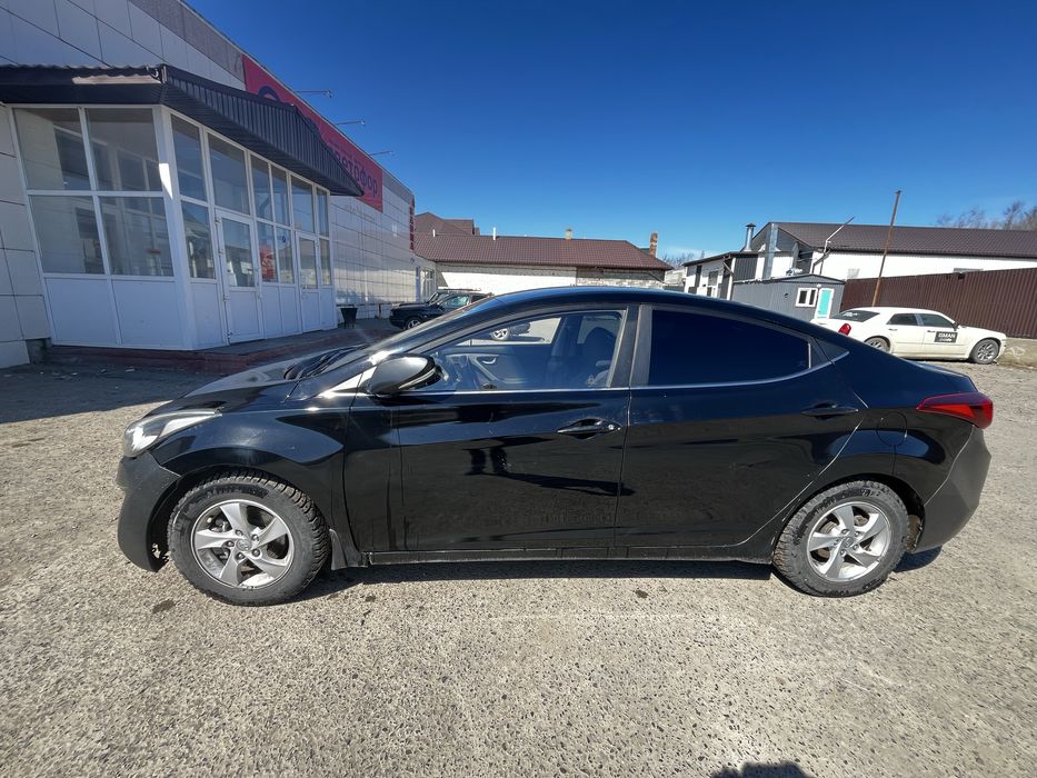 Продам hyundai elantra 2015