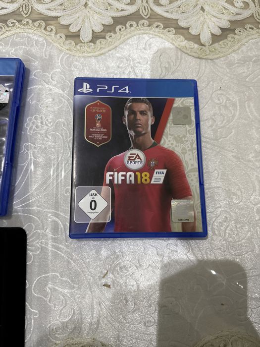 Play station 4 slim 1 tb