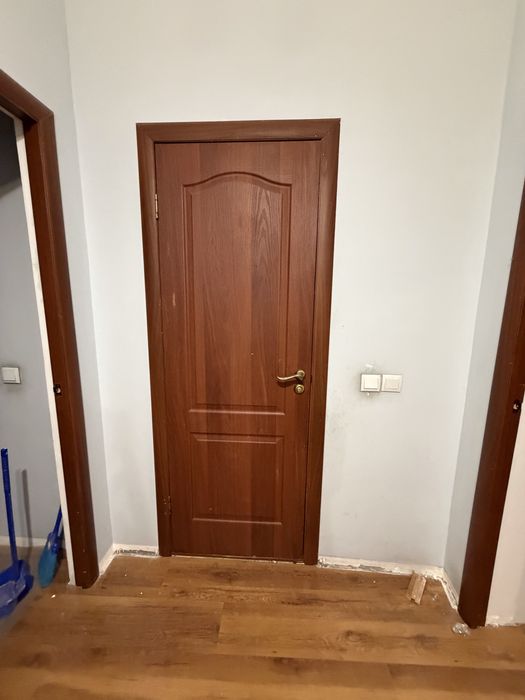 Продам межкомнатные двери