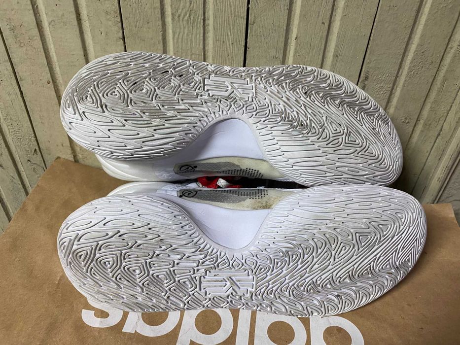 ''NIKE Kyrie Flytrap V''оригинални маратонки 40.5 номер