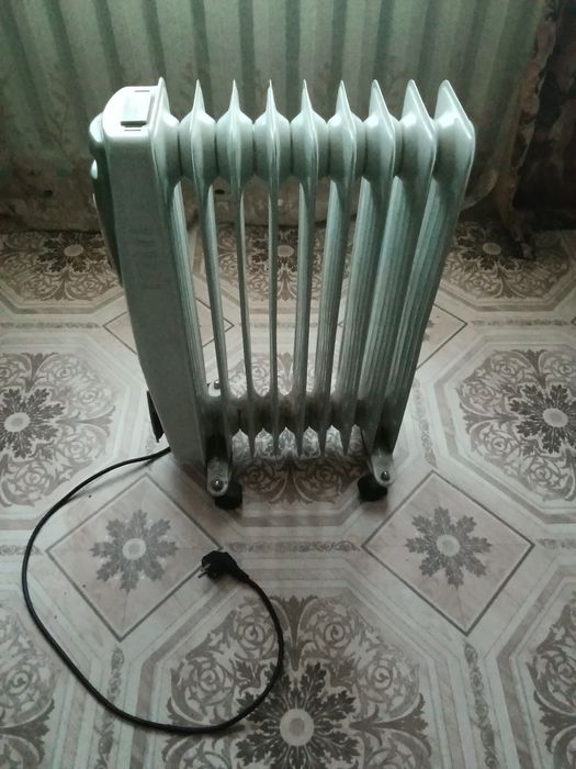 Продам обогреватель scarlettt