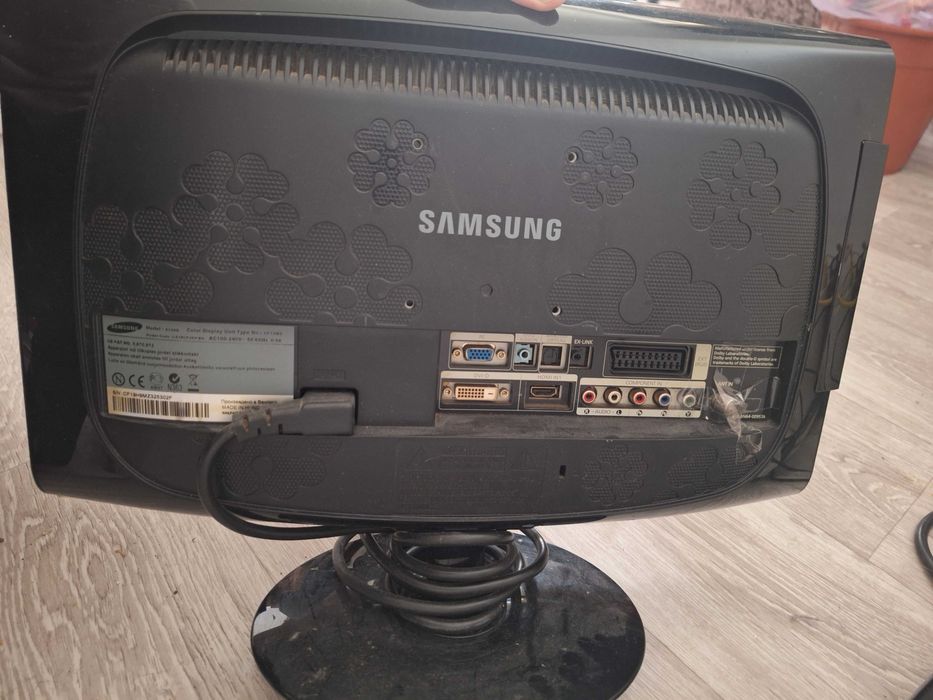 Monitor Samsung 933HD Sync Master