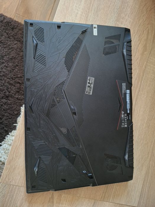 Laptop Gaming 17 inch msi GL75 9SE