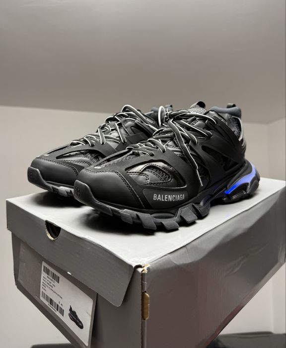 Balenciaga Track Black Led