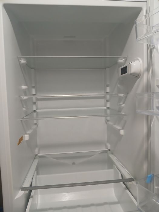 Vand combina frigorifica Whirlpool