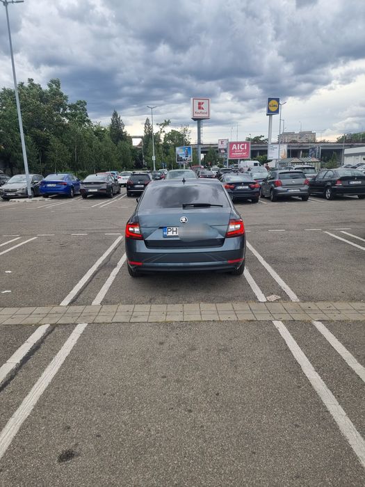 Vând Skoda Octavia 3