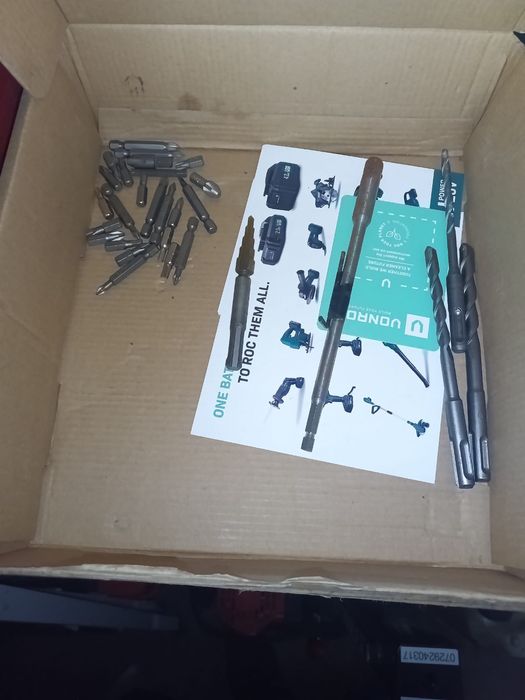 Bormasina vonroc pe acumulator, sds plus