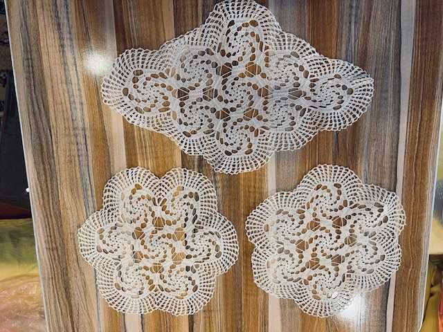 Дантелени плетива на една кука - карета, възглавнички