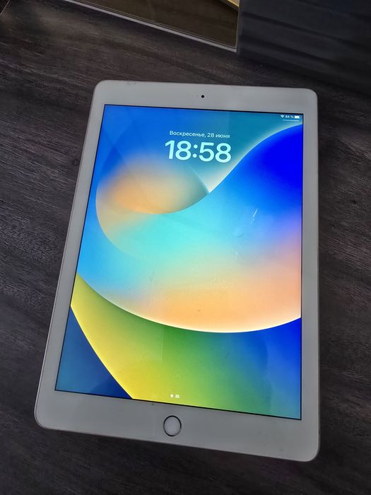iPad 6 поколения
