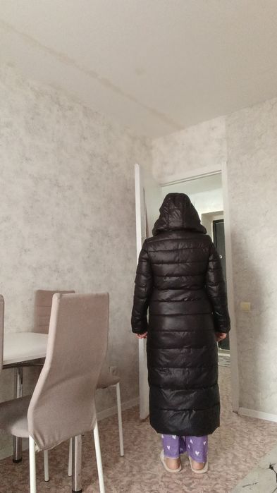 Продам пуховик. 10000