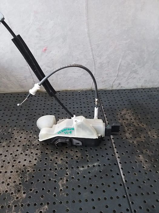 Broasca usa stanga fata citroen c5 aircross psa279625 16944044