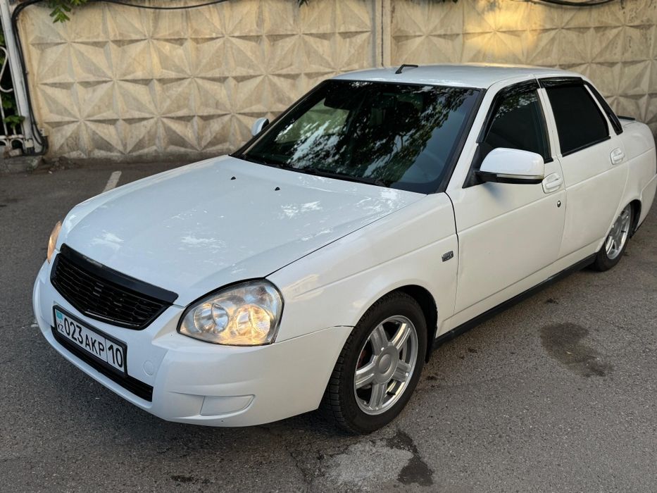 Lada priora 2013