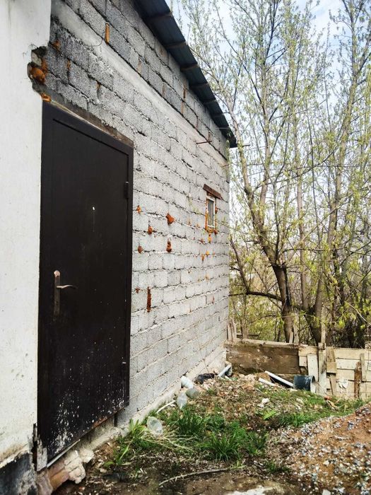 Продается дом в хорошем районе