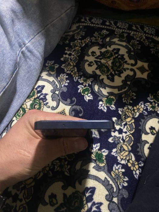 Samsung A6 obmen bor Iphonega