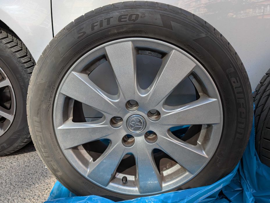 Джанти с гуми 17" Toyota Avensis
