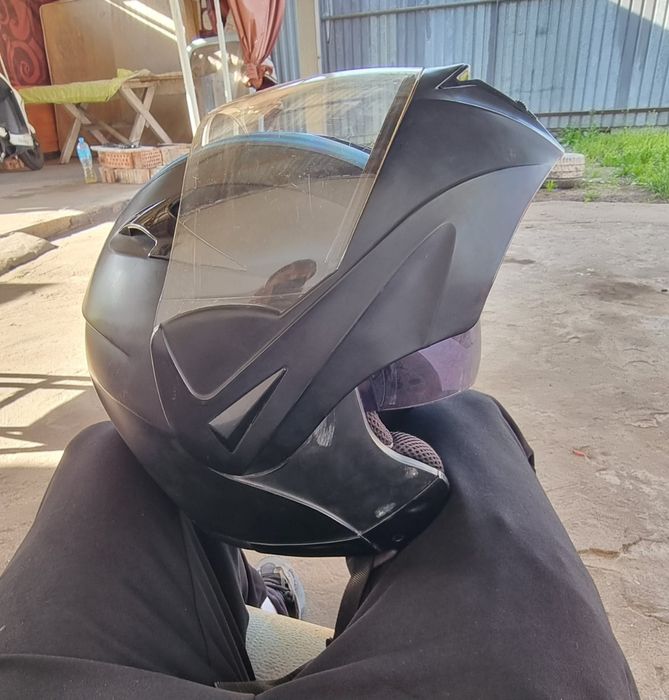 Шлем в отличном состоянии