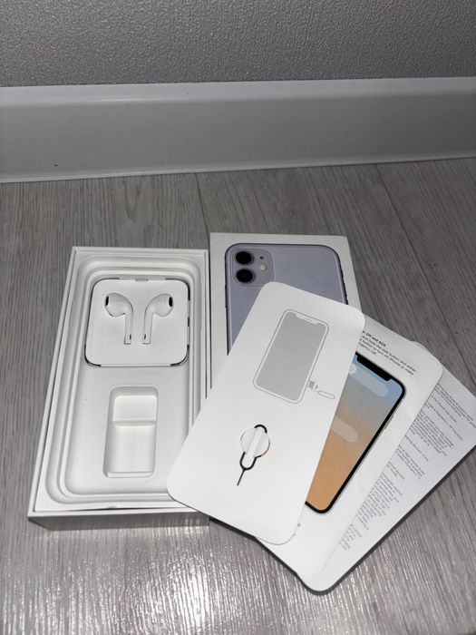 Продам Iphone 11