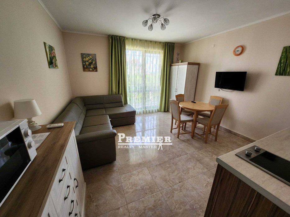 Продава се Едностаен апартамент в Несебър - 39 кв.м за 1526 €/кв.м - Снимка #2