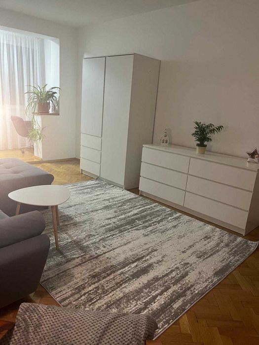 Apartament 2 camere DE INCHIRIAT