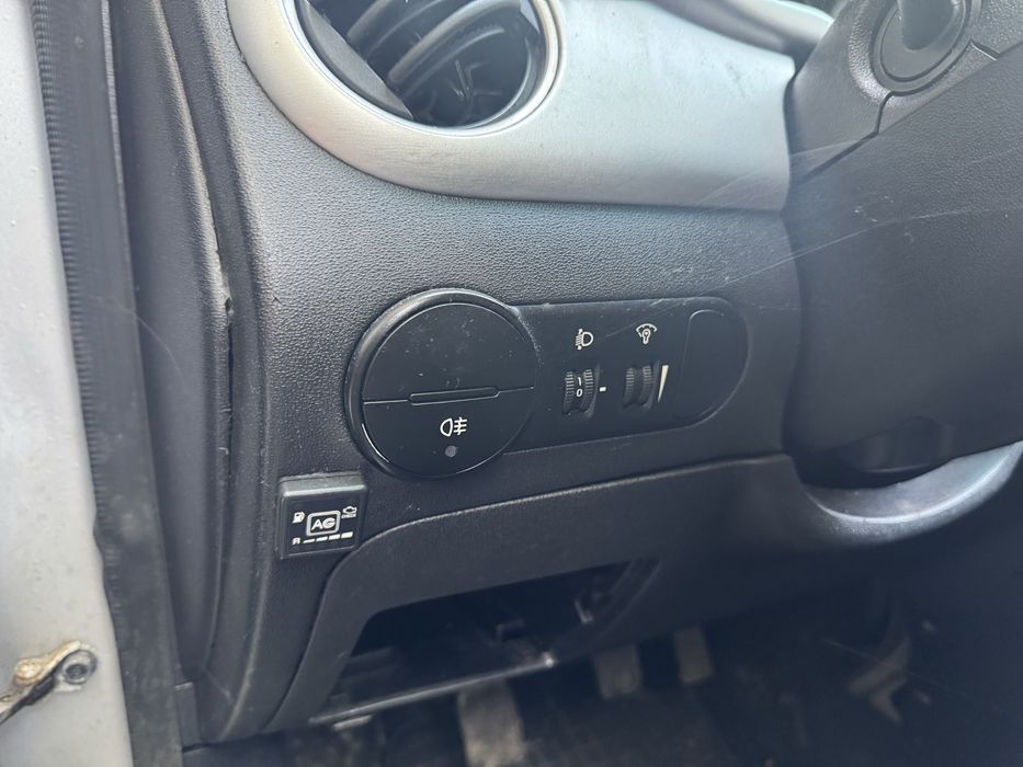 HYUNDAI i10 2012 — imagine 2