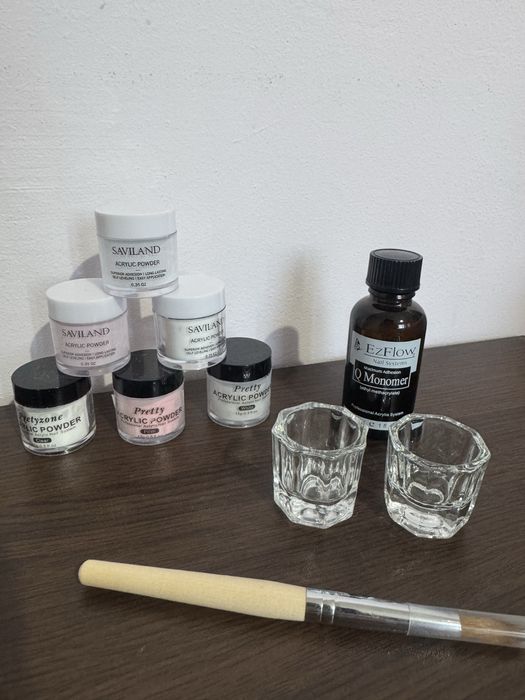 Акрилна пудра + мономер