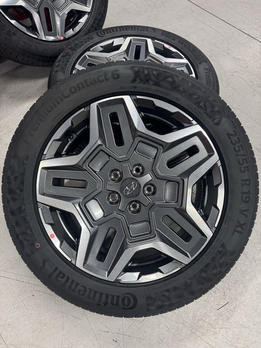 Jante Hyundai Santa Fe R19 Originale Continental de vara 99% 45/2023