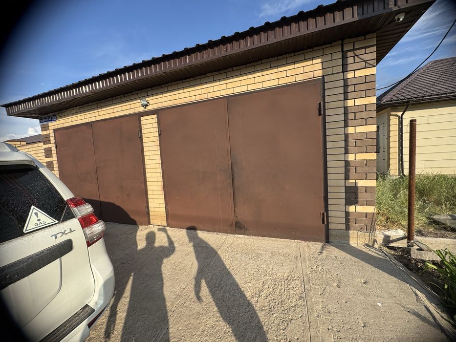 Гаражные ворота