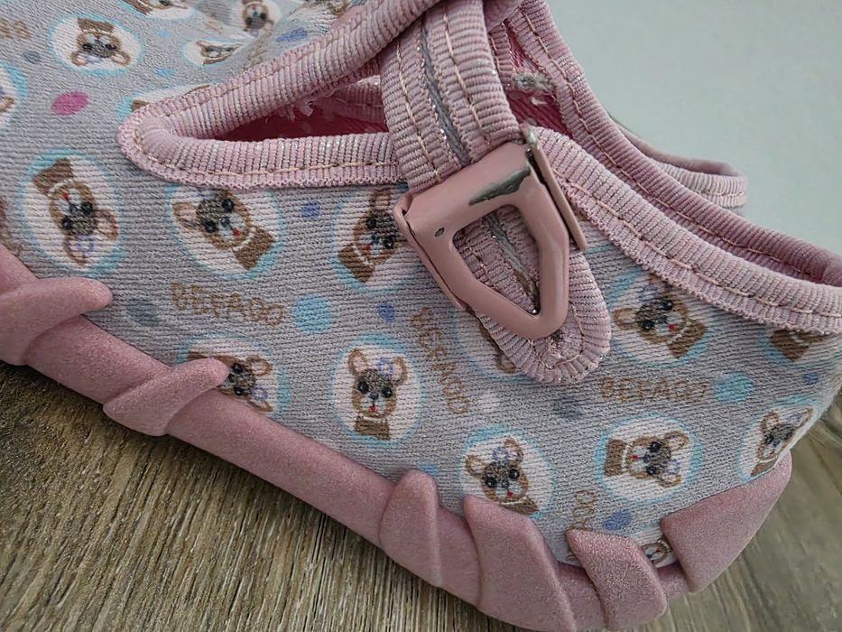 Пантофи за момиче. BEFADO 24 номер