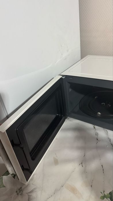 Микроволновая печь