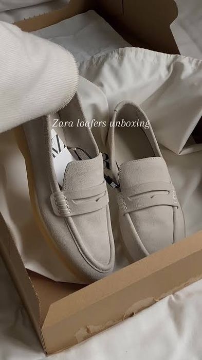 Лоферы Zara новые женские мокасины бежевые
