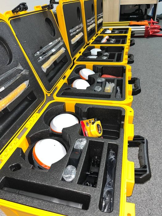 GNSS приемник Z.A.Z Matrix        Android elektron taxeometr
Satlab SL